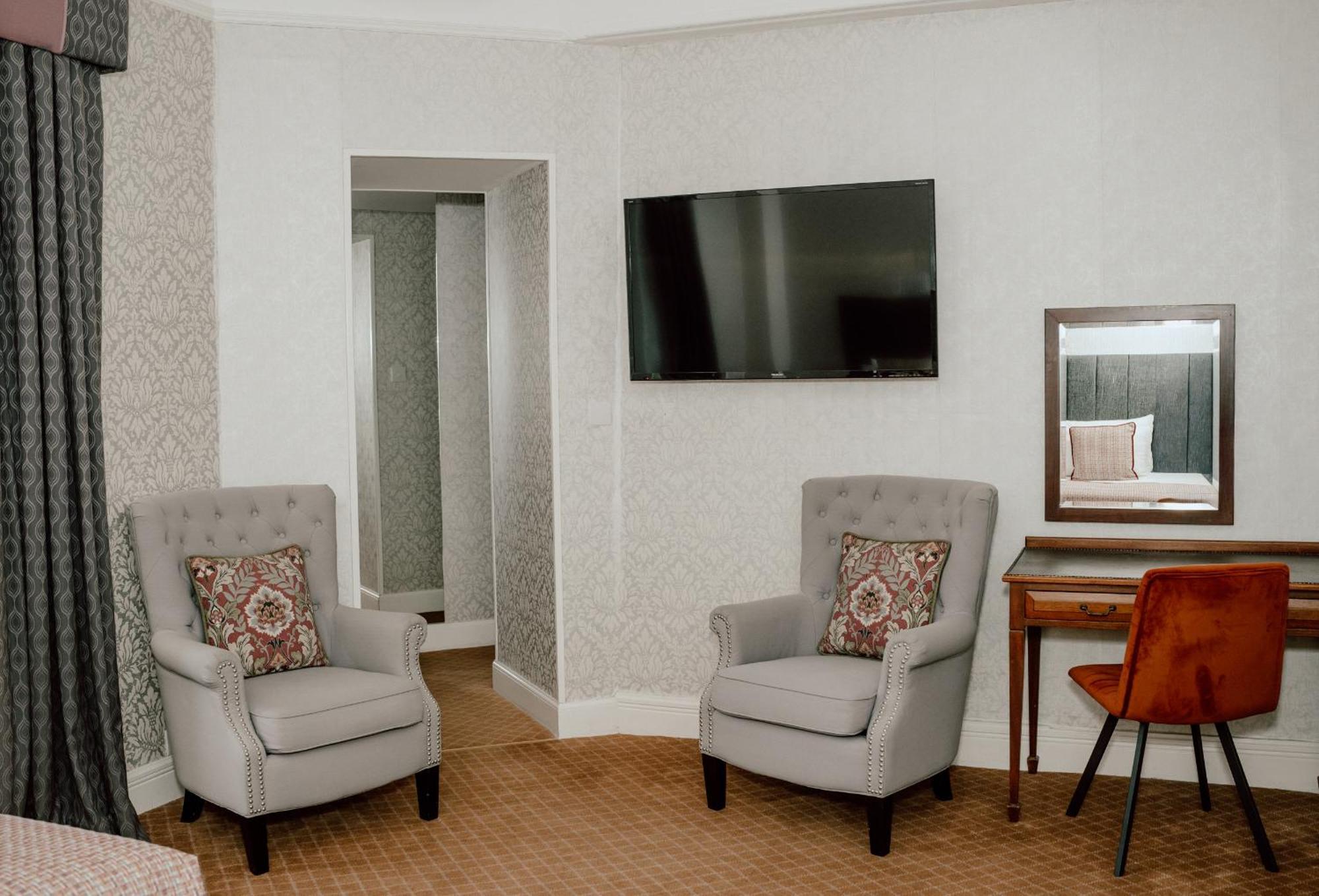 Classic Twin Room